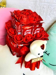 Chocolate Bunch of 20 Chocolate Delight Vase Arrangement For Birthday Gift, Anniversary Gift, Wedding Gift, Valentine's Day Gift & Gift For Special Occasion